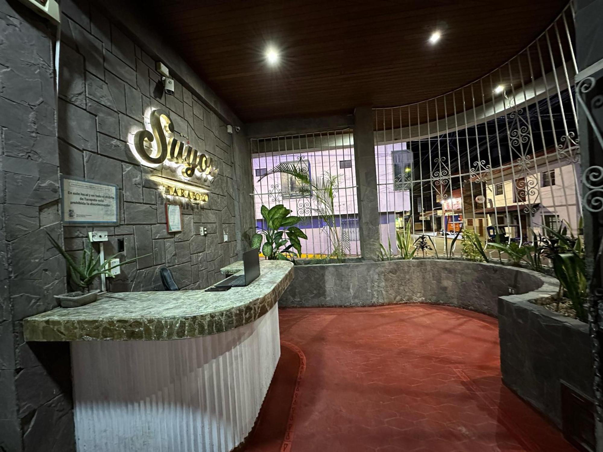 Hotel Suyox Тарапото Экстерьер фото