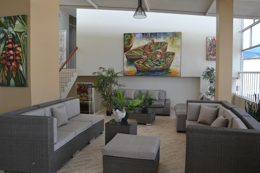Hotel Suyox Тарапото Экстерьер фото
